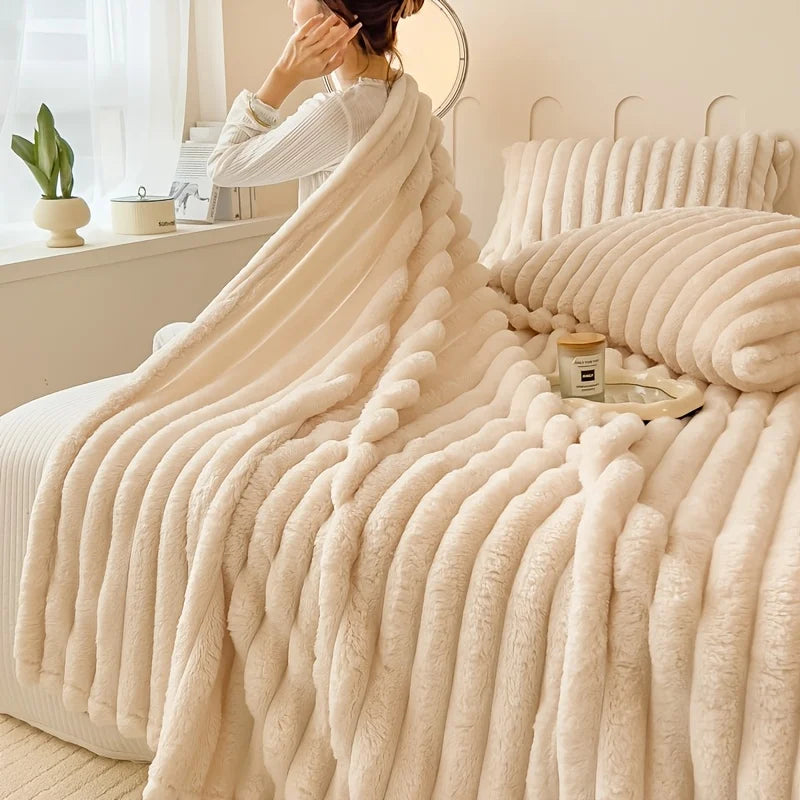 Indulge in Luxury: Ultra-Soft Faux Rabbit Fur Throw Blanket - Fluffy, Warm, and Perfect for Your Sofa or Bed in Spring and Autumn
