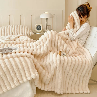 Indulge in Luxury: Ultra-Soft Faux Rabbit Fur Throw Blanket - Fluffy, Warm, and Perfect for Your Sofa or Bed in Spring and Autumn